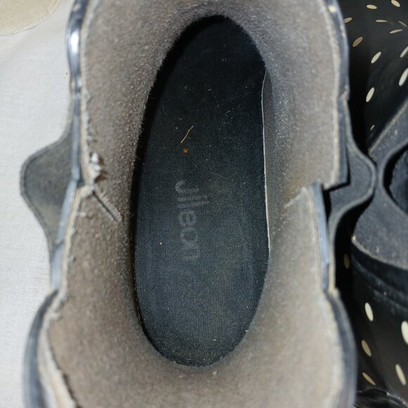 WOMENS   JILEON ANKLE HEIGHT WATERPROOF RUBBER RAIN BOOTS, SIZE 9 - Picture 6 of 7